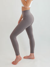 Load image into Gallery viewer, Oasis Legging