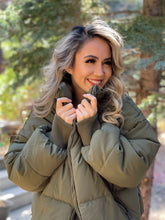 Load image into Gallery viewer, Tahoe Puffer Jacket