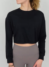 Load image into Gallery viewer, Studio Long Sleeve Pull Over
