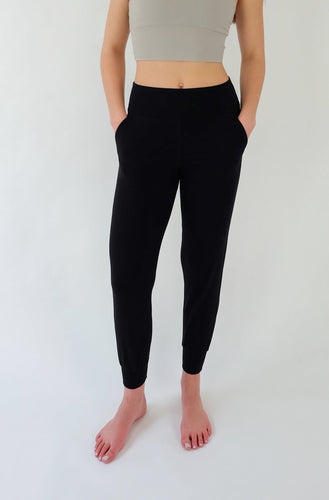 Everyday Slim-Fit Jogger